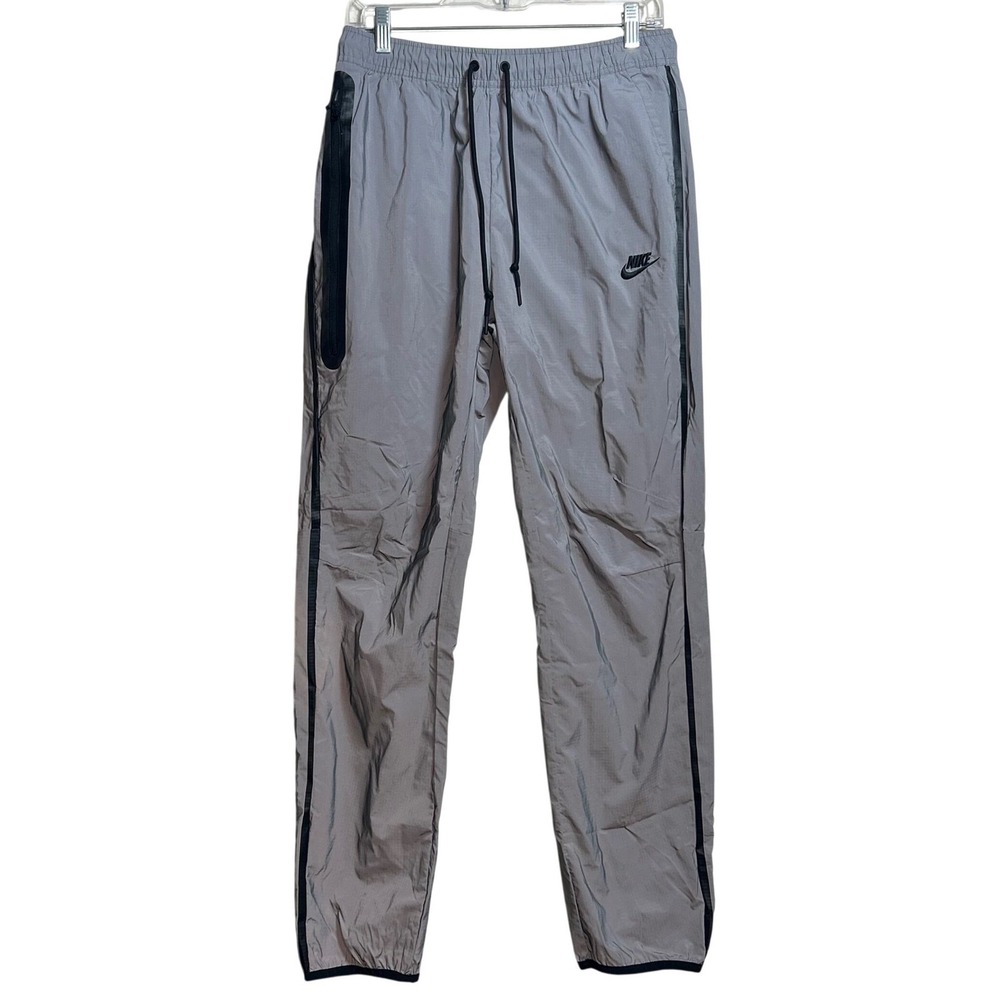 NikeTech Men's Medium Silver Woven Reflective Pants Ripstop Pants FZ7587-035